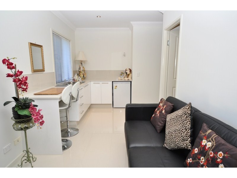 61 Brittany Drive, Oxenford QLD 4210