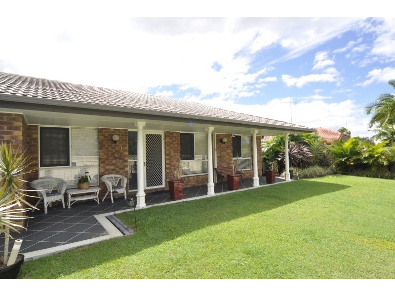 79 Parkes Drive, Helensvale QLD 4212