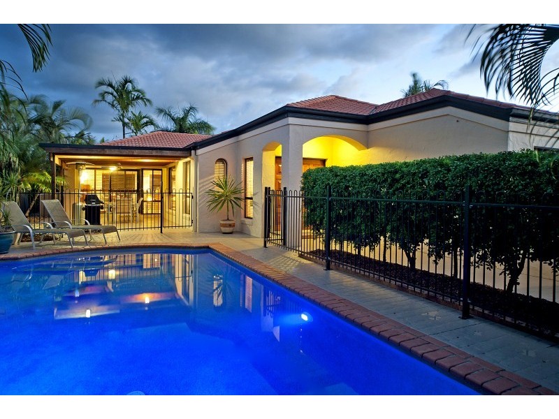 5 Ken Crescent, Monterey Keys QLD 4212