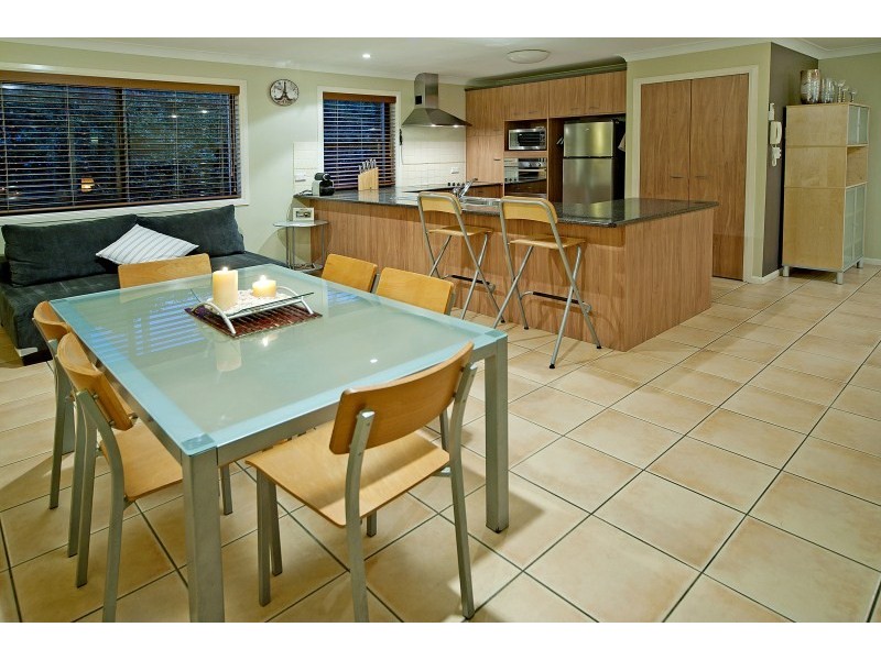 5 Ken Crescent, Monterey Keys QLD 4212