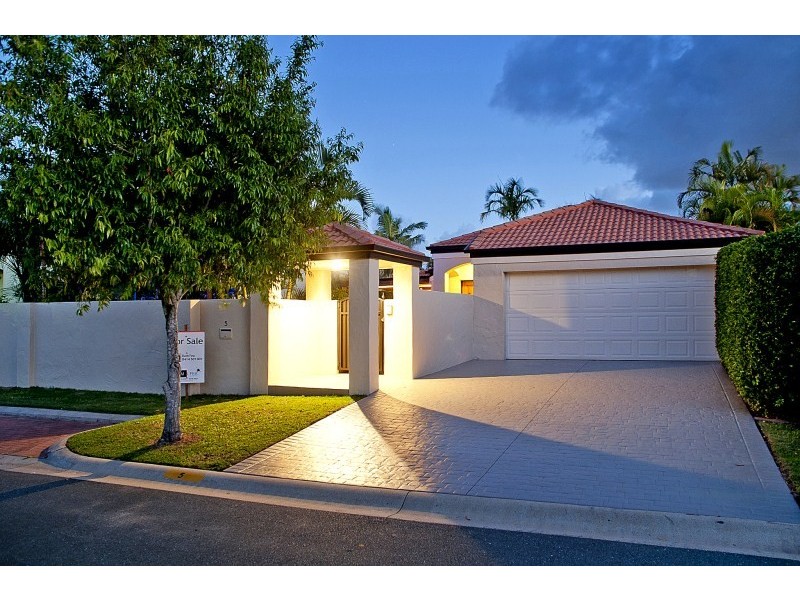 5 Ken Crescent, Monterey Keys QLD 4212