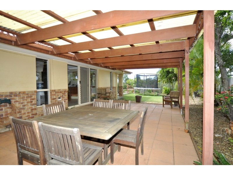 15 Davis Cup Court, Oxenford QLD 4210