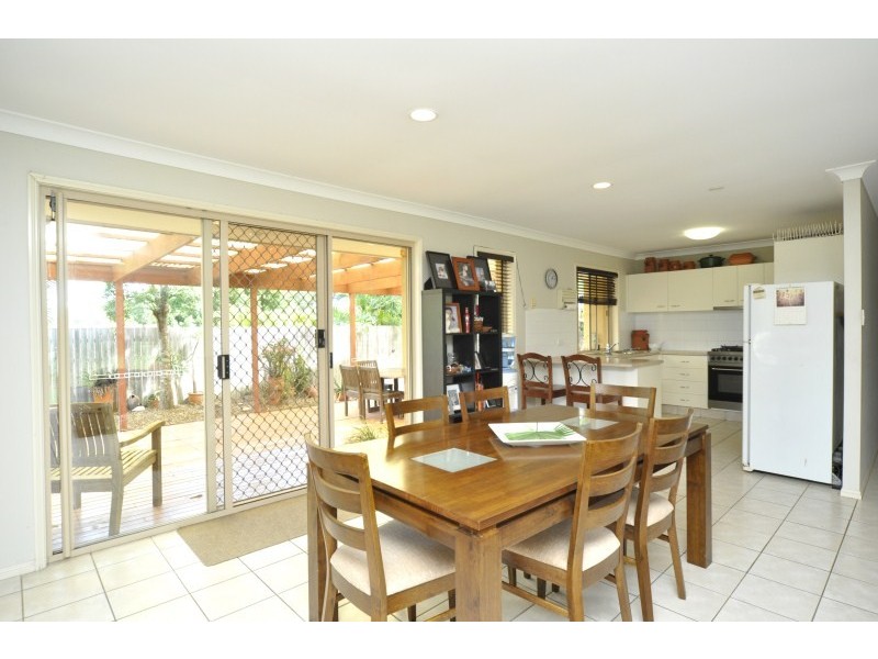 15 Davis Cup Court, Oxenford QLD 4210