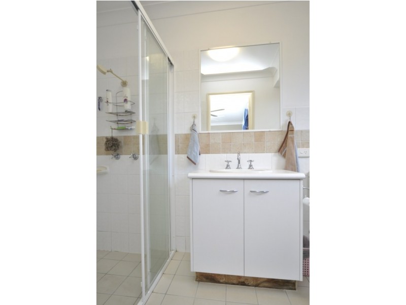 15 Davis Cup Court, Oxenford QLD 4210