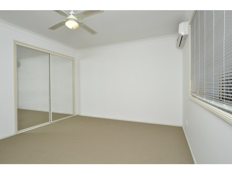 2 Roseapple Circuit, Oxenford QLD 4210