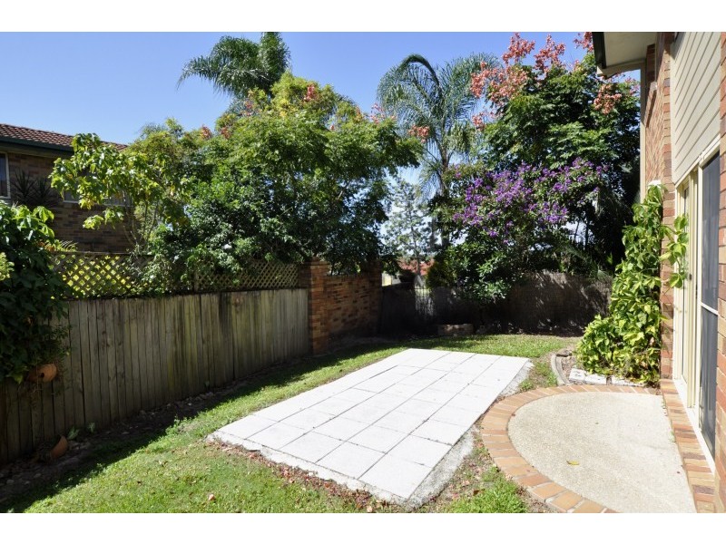 1/2 Doyalson Place, Helensvale QLD 4212
