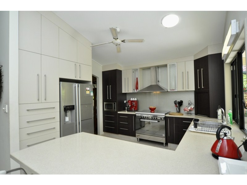 3 Merino Drive, Helensvale QLD 4212