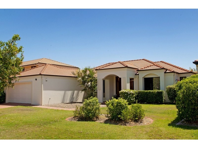 10 Dallow Crescent, Helensvale QLD 4212