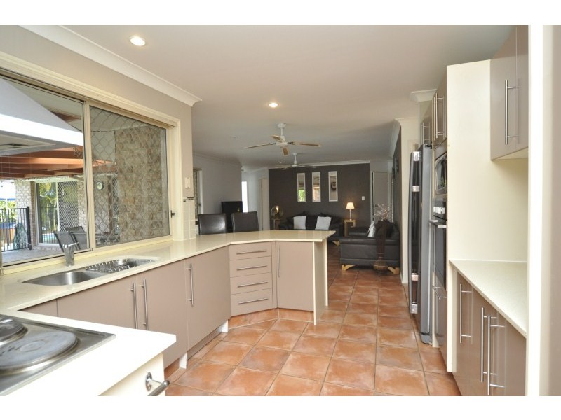 41 Howland Circuit, Pacific Pines QLD 4211