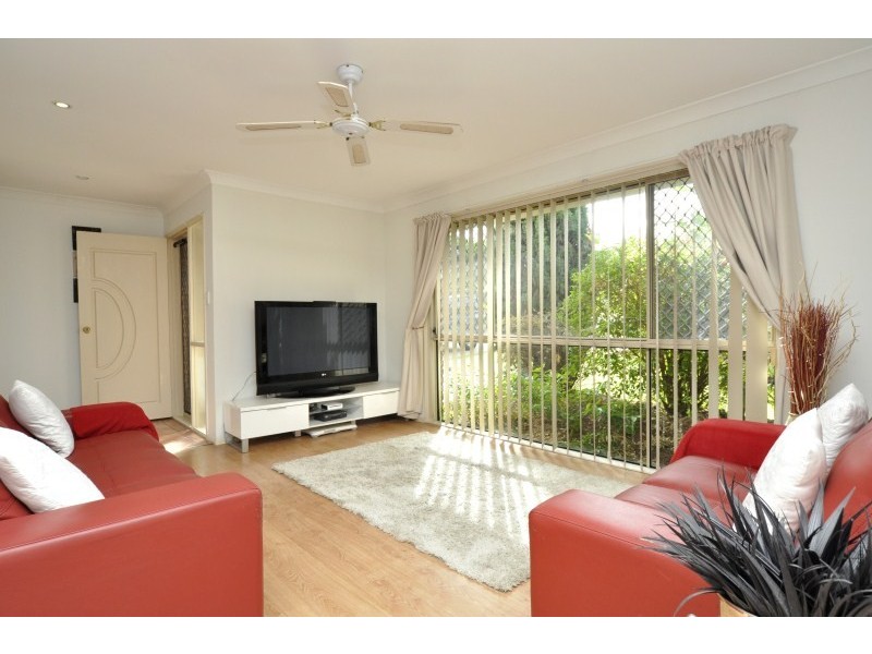 41 Howland Circuit, Pacific Pines QLD 4211