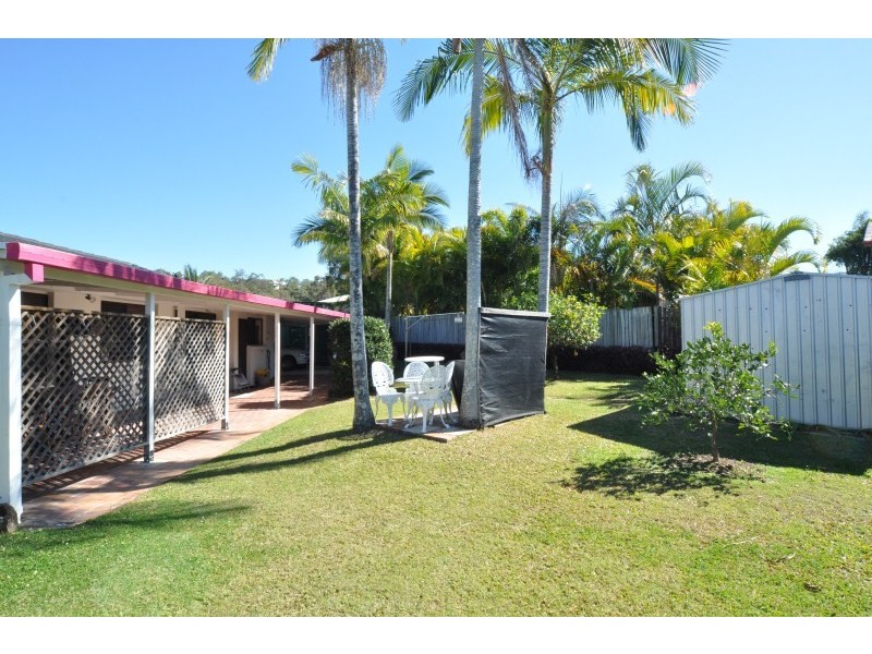 4 Narooma Place, Helensvale QLD 4212