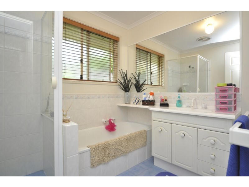 21 Palmerston Drive, Oxenford QLD 4210