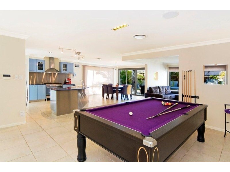 19 Waterside Esplanade, Monterey Keys QLD 4212