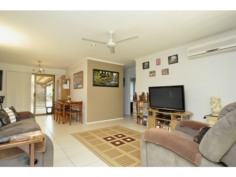 1/10 Theatre Street, Oxenford QLD 4210