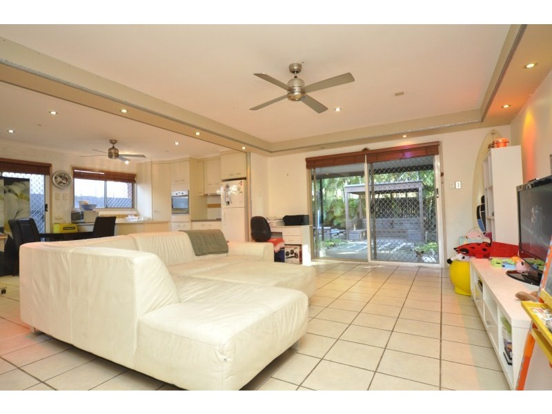 3 River Oak Drive, Helensvale QLD 4212