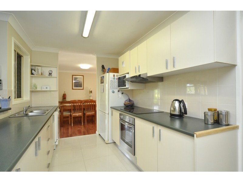 64 California Drive, Oxenford QLD 4210