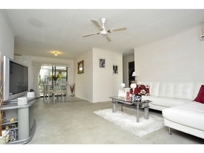 7/11 Columbia Court, Oxenford QLD 4210