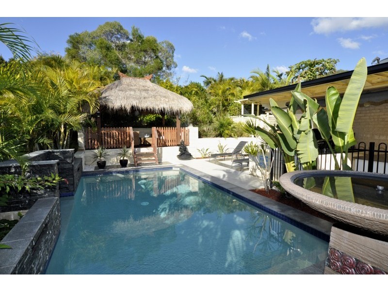 27 Easter Crescent, Pacific Pines QLD 4211