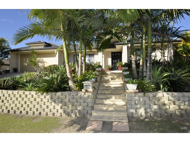 27 Easter Crescent, Pacific Pines QLD 4211