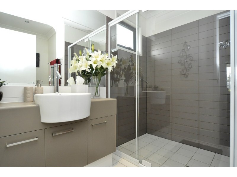 62/1 Jefferson Court, Upper Coomera QLD 4209