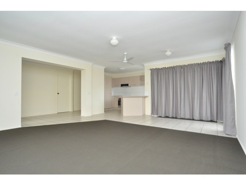52 Marble Arch Place, Arundel QLD 4214