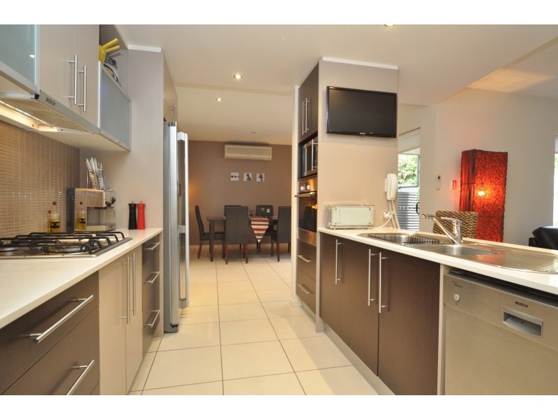 10/1 Boulton Drive, Nerang QLD 4211