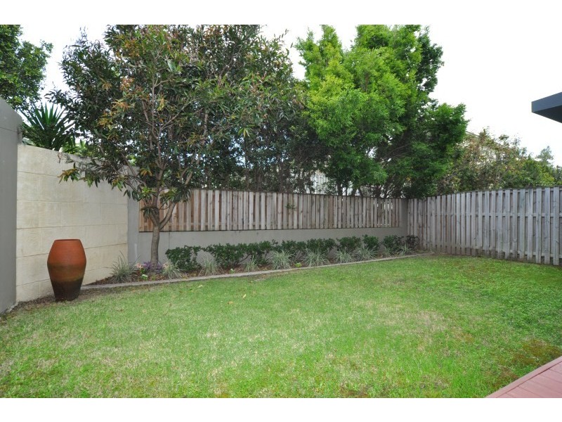 10/1 Boulton Drive, Nerang QLD 4211