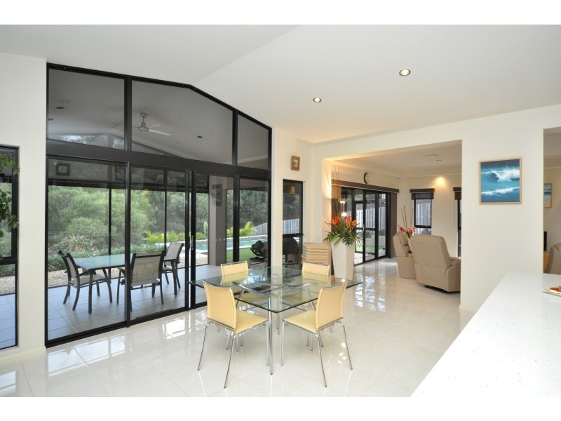 10 Oceanblue Rise, Upper Coomera QLD 4209