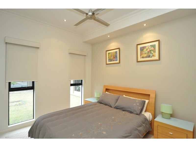 10 Oceanblue Rise, Upper Coomera QLD 4209