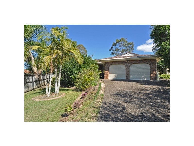 12 Gosford Court, Helensvale QLD 4212