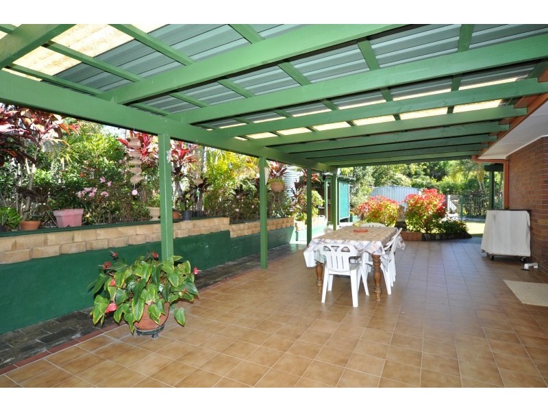 51 Riversdale Drive, Oxenford QLD 4210