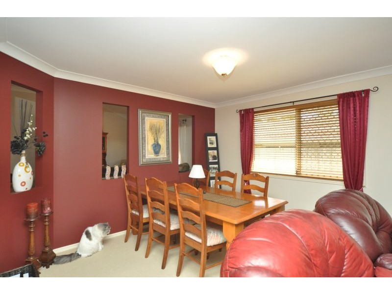 26 Cootharaba Drive, Helensvale QLD 4212