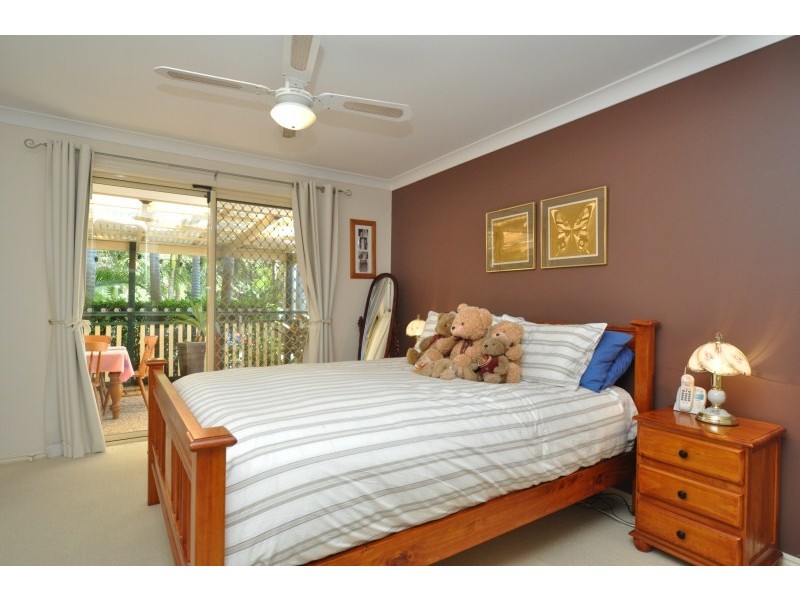 26 Cootharaba Drive, Helensvale QLD 4212