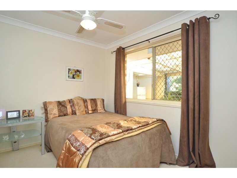 26 Cootharaba Drive, Helensvale QLD 4212