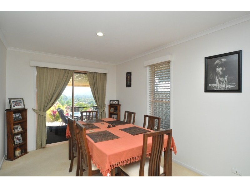 10 Broadway Drive, Oxenford QLD 4210