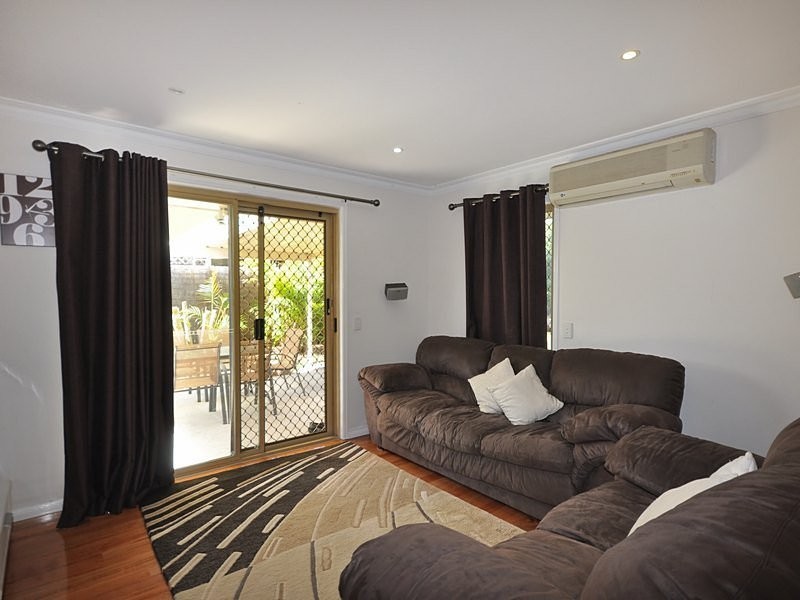 1/3 Vine Court, Oxenford QLD 4210