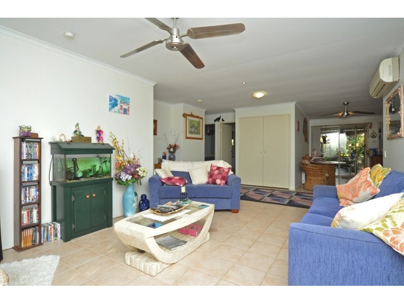 4/11 Vine Court, Oxenford QLD 4210