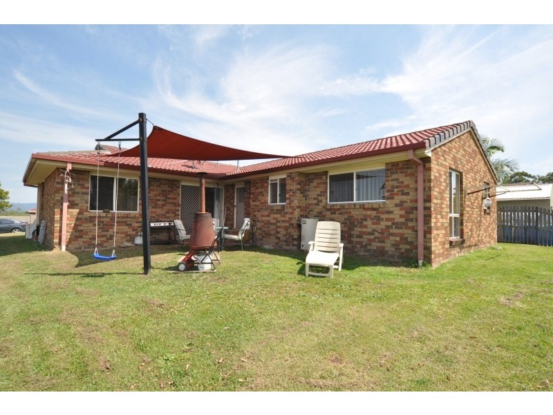 33 Crestridge Crescent, Oxenford QLD 4210