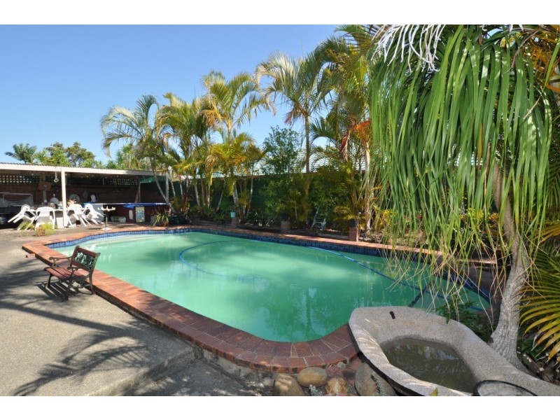 2 Lismore Drive, Helensvale QLD 4212