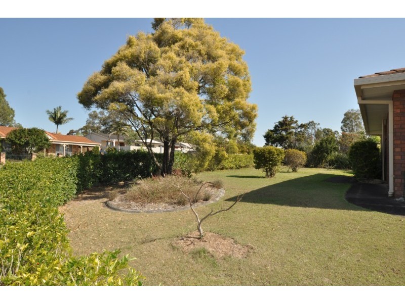 2 Lismore Drive, Helensvale QLD 4212