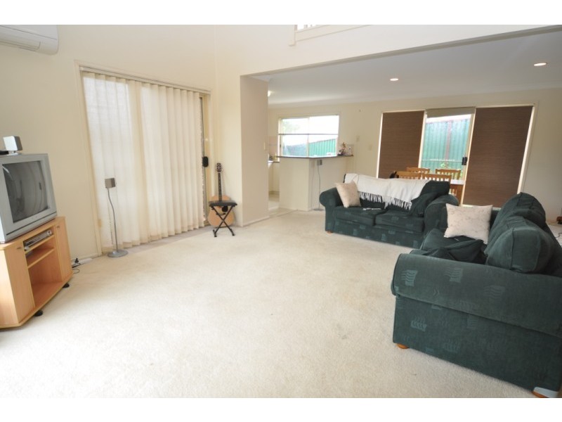 20/2 Doyalson Place, Helensvale QLD 4212