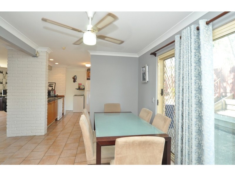 53 Lismore Drive, Helensvale QLD 4212