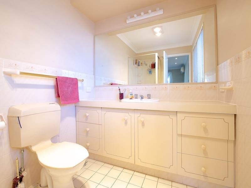 9 Plympton Court, Helensvale QLD 4212