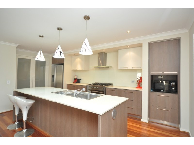 94 Salvado Drive, Pacific Pines QLD 4211