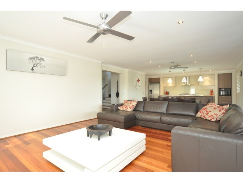 94 Salvado Drive, Pacific Pines QLD 4211