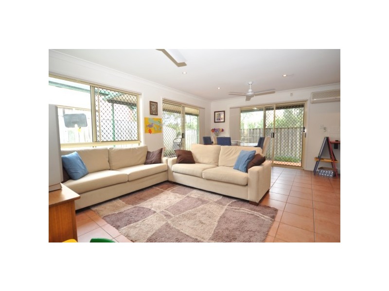 35 TRADE WINDS DRIVE, Helensvale QLD 4212