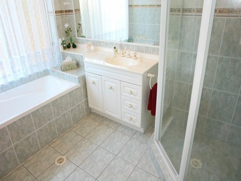 5 Glendale Place, Helensvale QLD 4212