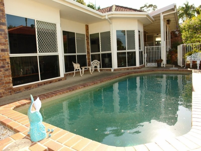 5 Glendale Place, Helensvale QLD 4212