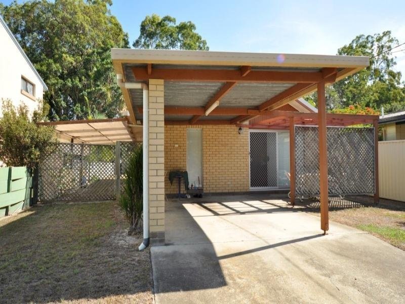 19 Nalkari Street, Coombabah QLD 4216