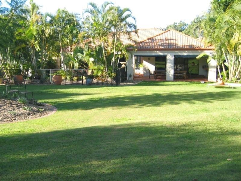 8502 Magnolia Drive West, Hope Island QLD 4212